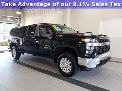Used 2021 Chevrolet Silverado 3500 LT w/ Convenience Package AWD/4WD image 1