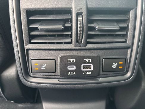 New 2026 Subaru Outback Limited image 16