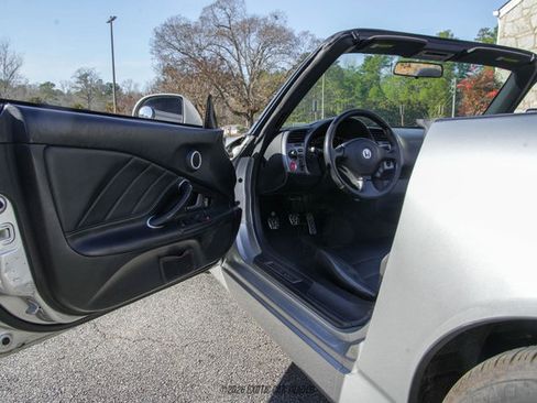 Used 2002 Honda S2000 image 27