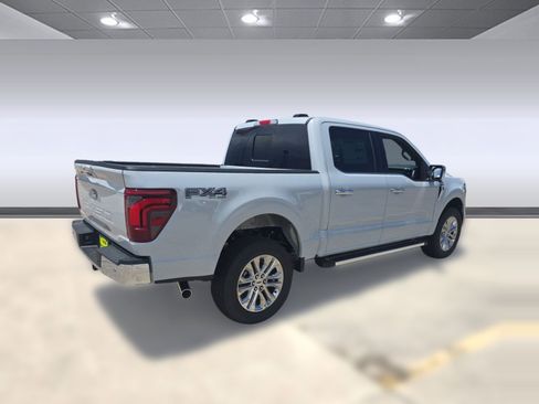 New 2025 Ford F150 Lariat w/ Equipment Group 501A Mid image 9
