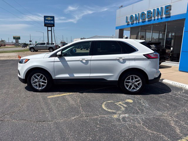 Used 2024 Ford Edge SEL w/ Convenience Package AWD/4WD image 4