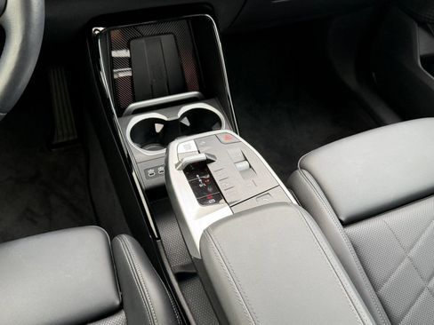 Used 2025 BMW X1 xDrive28i AWD/4WD image 18