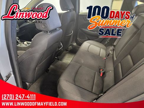 Used 2023 Chevrolet Malibu LT FWD image 12