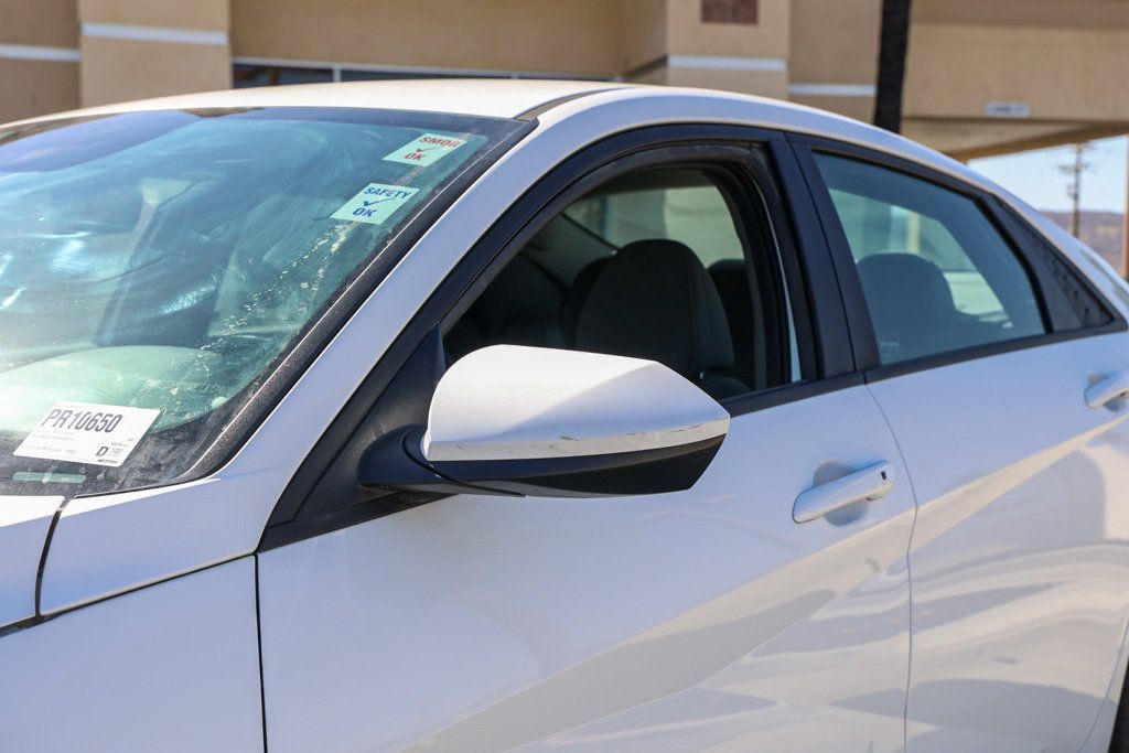 Used 2024 Hyundai Elantra SEL FWD image 13