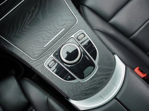 Used 2021 Mercedes-Benz C 300 4MATIC Sedan w/ AMG Line image 31