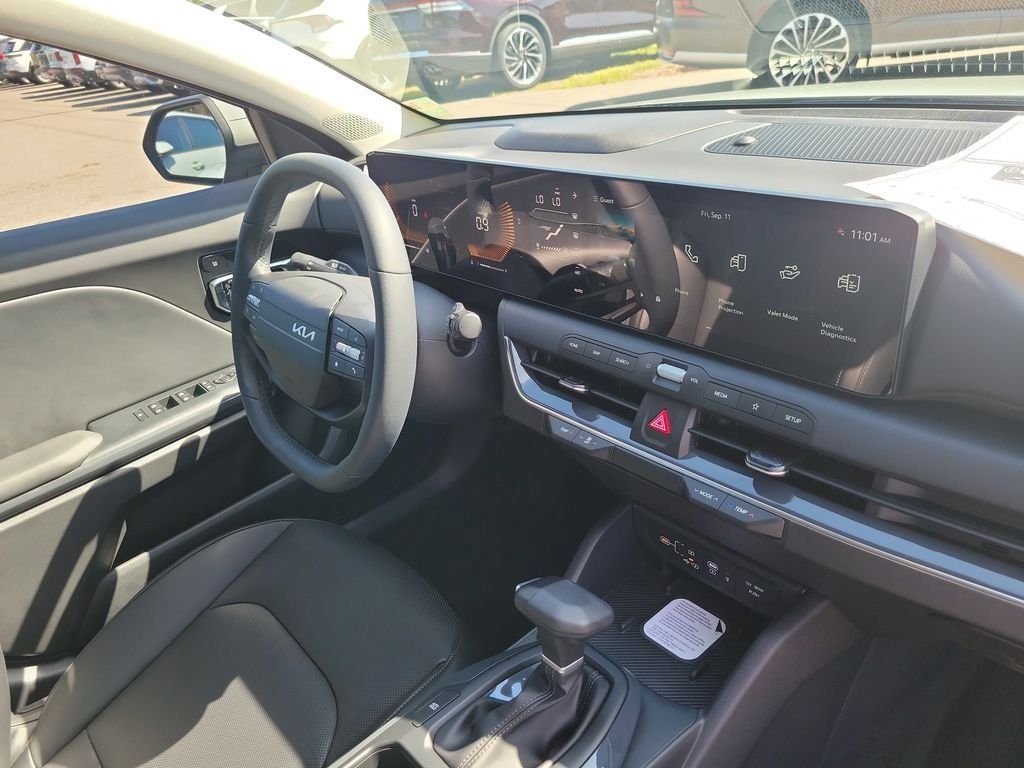 New 2026 Kia K4 EX FWD image 8