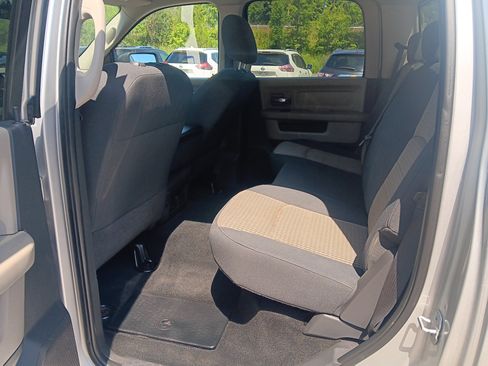 Used 2010 Dodge Ram 2500 Truck SLT AWD/4WD image 11