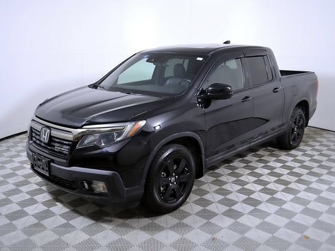 Used 2017 Honda Ridgeline Black Edition image 3