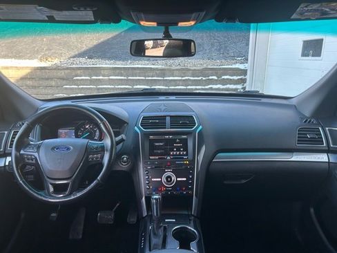 Used 2016 Ford Explorer Sport w/ Equipment Group 401A image 10