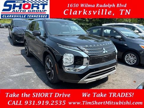 Used 2024 Mitsubishi Outlander SE Black Edition FWD image 1