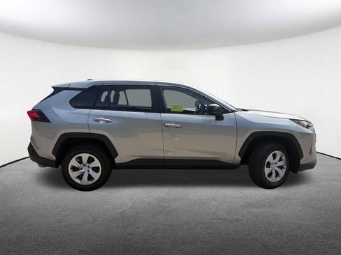 Certified 2025 Toyota RAV4 LE AWD/4WD image 15