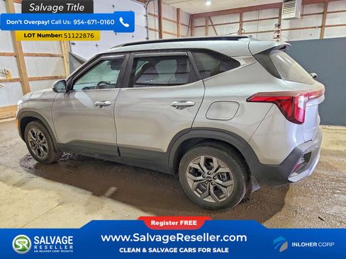 Used 2024 Kia Seltos S AWD/4WD image 3