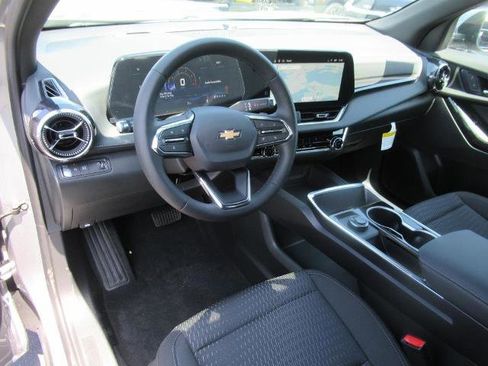 New 2026 Chevrolet Equinox LT image 14