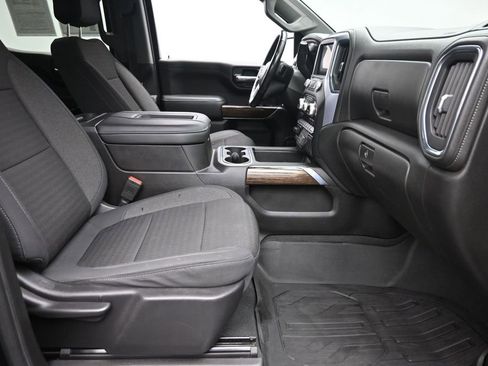 Used 2020 GMC Sierra 1500 Elevation w/ Elevation Value Package AWD/4WD image 9