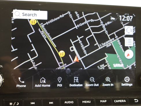 Used 2025 Mitsubishi Outlander SE image 25