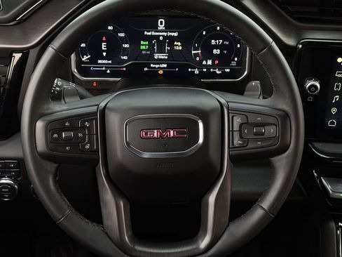 Used 2024 GMC Sierra 1500 AT4 w/ Technology Package AWD/4WD image 15