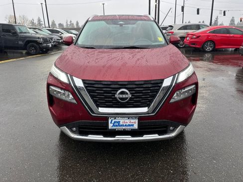 Used 2022 Nissan Rogue Platinum w/ Head-Up Display Package image 2