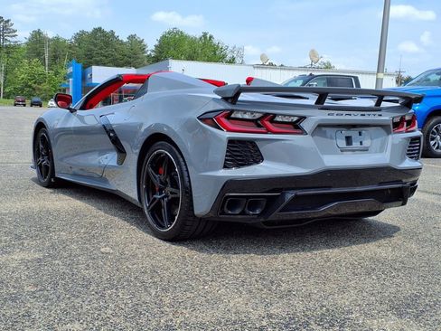 Used 2025 Chevrolet Corvette Stingray Premium Conv w/ Z51 Performance Package image 4