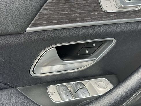 Used 2020 Mercedes-Benz GLE 350 4MATIC image 20