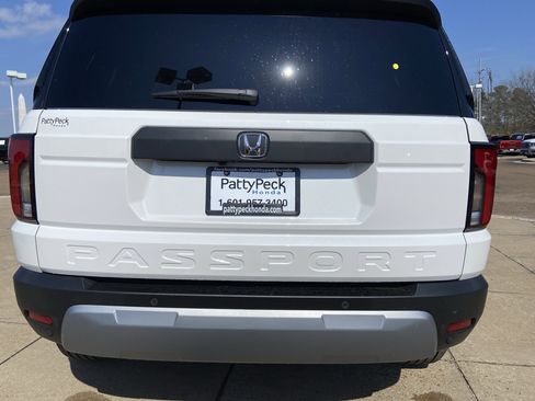 New 2026 Honda Passport RTL image 16