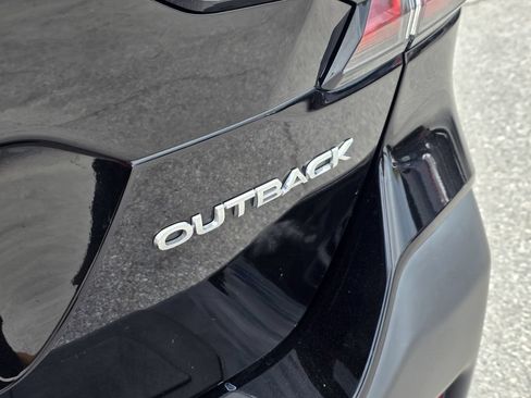 Used 2022 Subaru Outback Limited AWD/4WD image 8