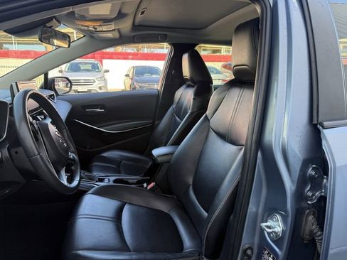 Used 2021 Toyota Corolla XLE w/ Carpet Mat Package (TMS) image 28