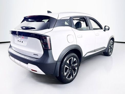New 2026 Nissan Kicks SV w/ SV Premium Package image 5