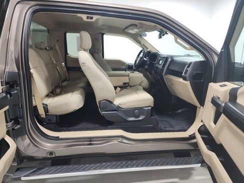Used 2015 Ford F150 XLT w/ Equipment Group 301A Mid RWD image 20