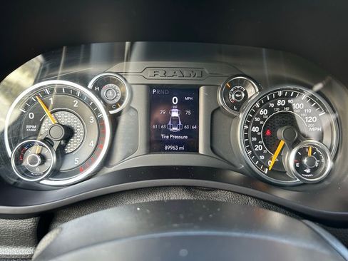 Used 2022 RAM 3500 Tradesman AWD/4WD image 22