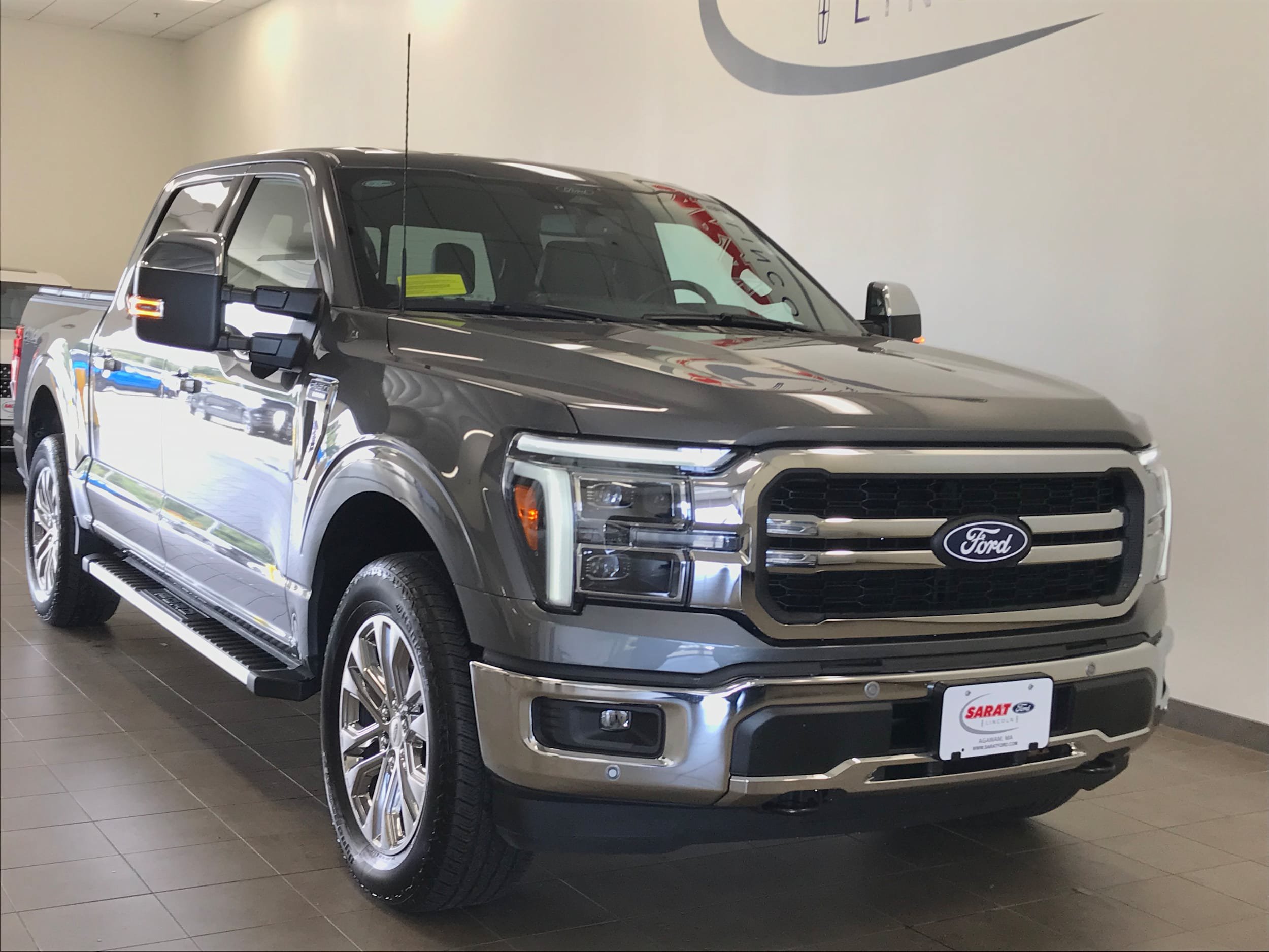 Used 2025 Ford F150 Lariat w/ Equipment Group 501A Mid AWD/4WD image 2
