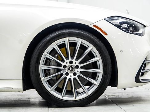 Used 2023 Mercedes-Benz S 500 4MATIC image 9