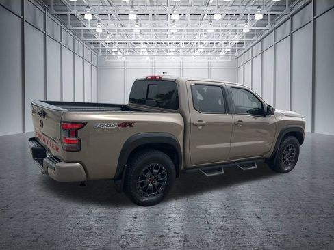 Used 2023 Nissan Frontier PRO-4X w/ Pro-4X Premium Package AWD/4WD image 6