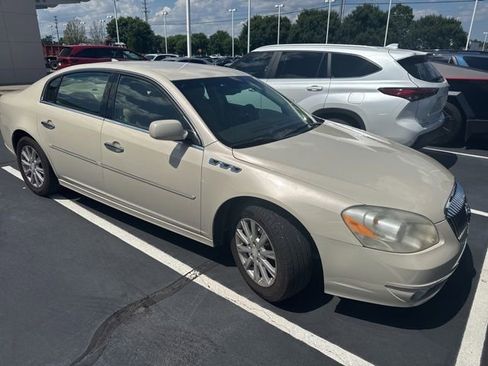 Used 2010 Buick Lucerne CXL w/ Driver Confidence Package FWD image 1