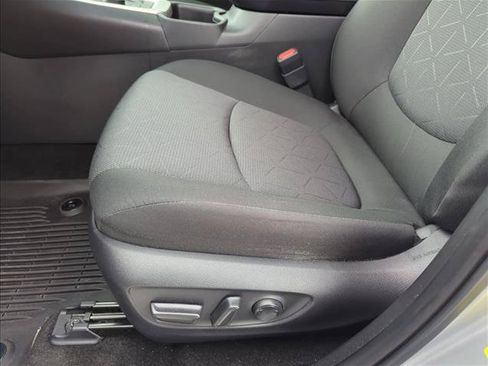 Certified 2025 Toyota RAV4 XLE AWD/4WD image 12