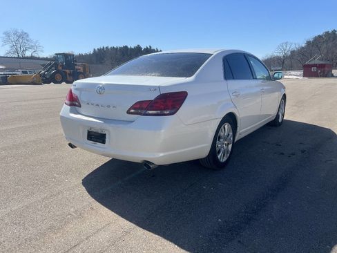 Used 2008 Toyota Avalon Limited image 5