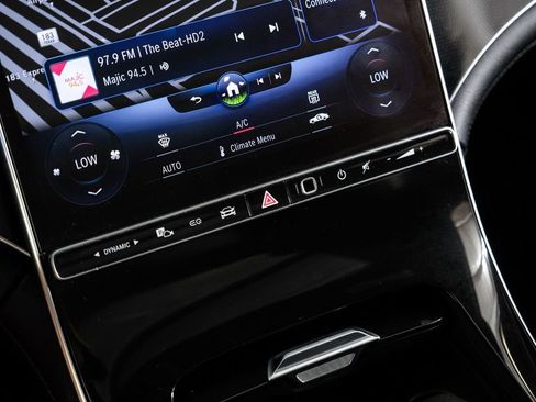 Used 2023 Mercedes-Benz EQS 450+ SUV image 23