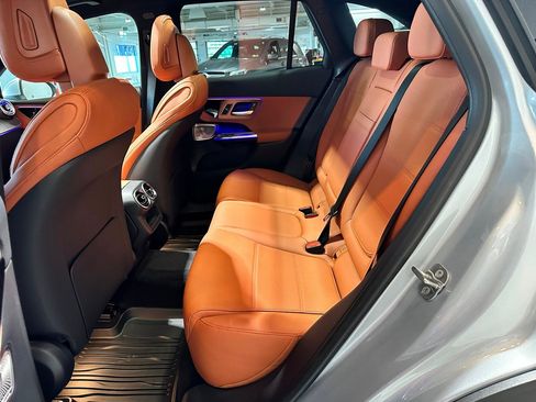 New 2026 Mercedes-Benz GLC 300 4MATIC image 14