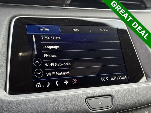 Used 2022 Cadillac XT4 Luxury w/ Cold Weather Package image 22