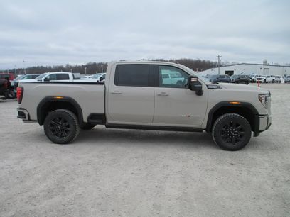 New 2026 GMC Sierra 2500 AT4 w/ AT4 Premium Plus Package