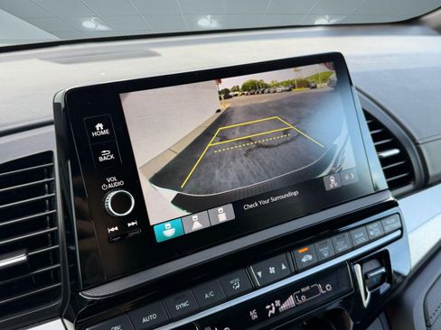 Used 2025 Honda Odyssey Sport-L image 30