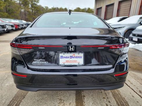 New 2026 Honda Accord SE image 5