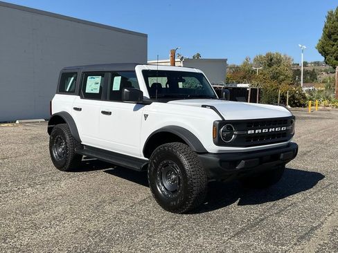 New 2025 Ford Bronco 4-Door w/ Sasquatch Package image 8