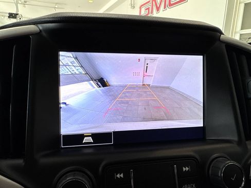 Certified 2024 GMC Terrain SLT w/ Elevation Edition AWD/4WD image 19