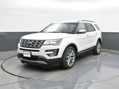 Used 2017 Ford Explorer Limited FWD image 1