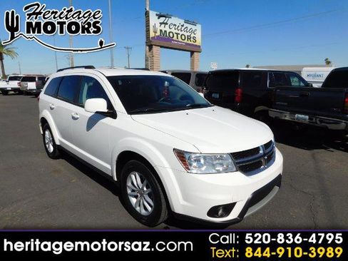 Used 2017 Dodge Journey SXT w/ Comfort/Convenience Group image 1