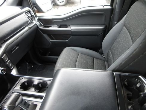 Certified 2021 Ford F150 XLT w/ Equipment Group 302A High image 23