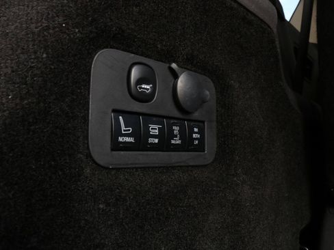 Used 2019 Lincoln MKT AWD image 42