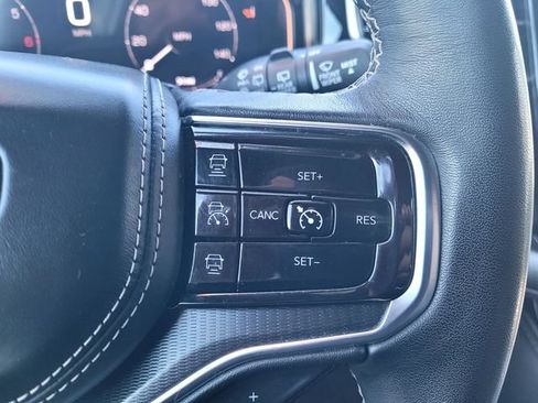 Used 2024 Jeep Grand Wagoneer L Series II w/ Quick Order Packagew 28T AWD/4WD image 28