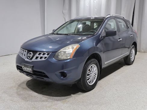 Used 2014 Nissan Rogue S w/ Convenience Package AWD/4WD image 7