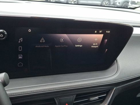 Used 2024 Buick Encore GX Sport Touring image 18